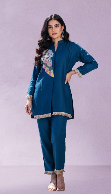 Peacock Glow Embellished Co-ord set