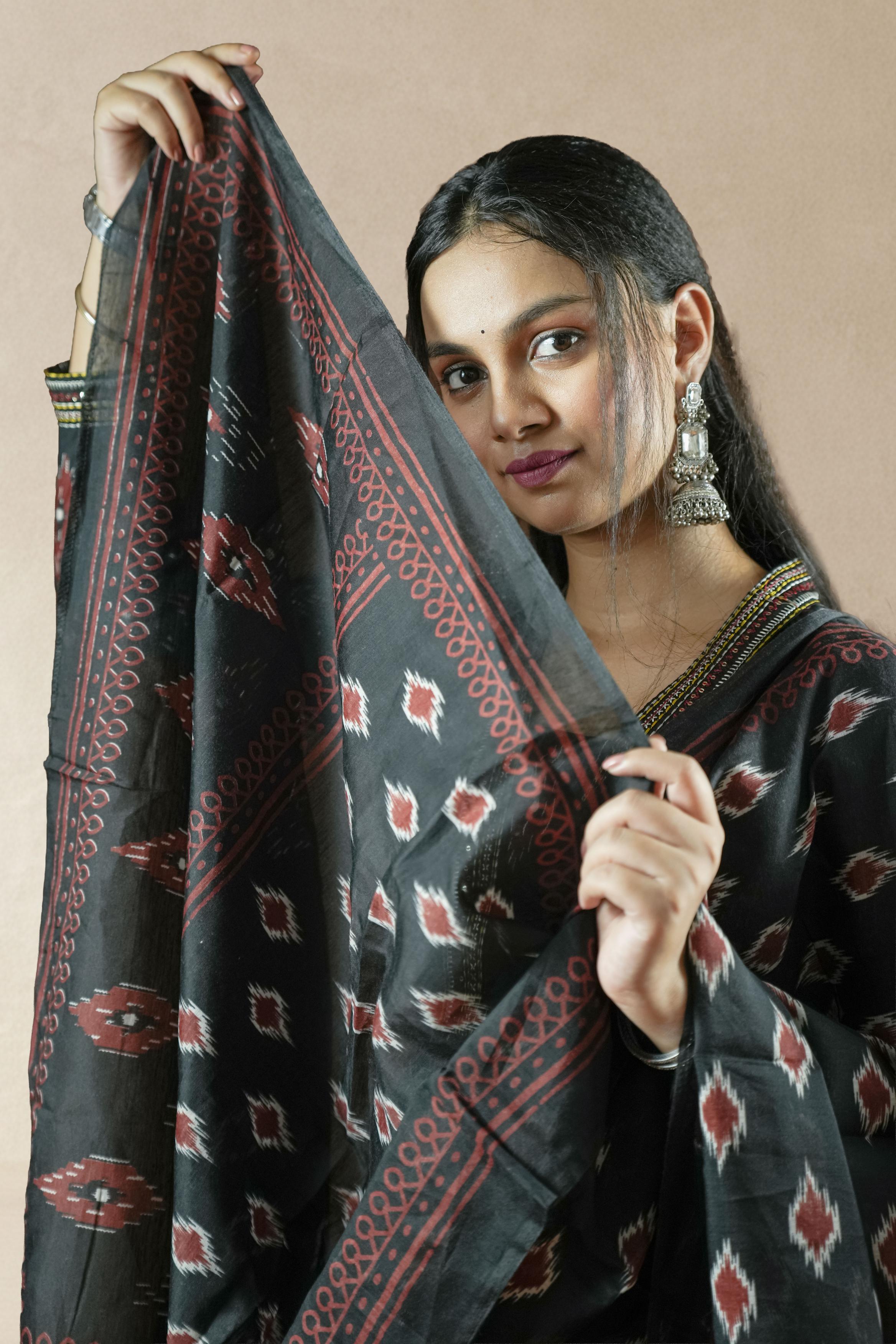 Black with Maroon & White Ikat Motifs