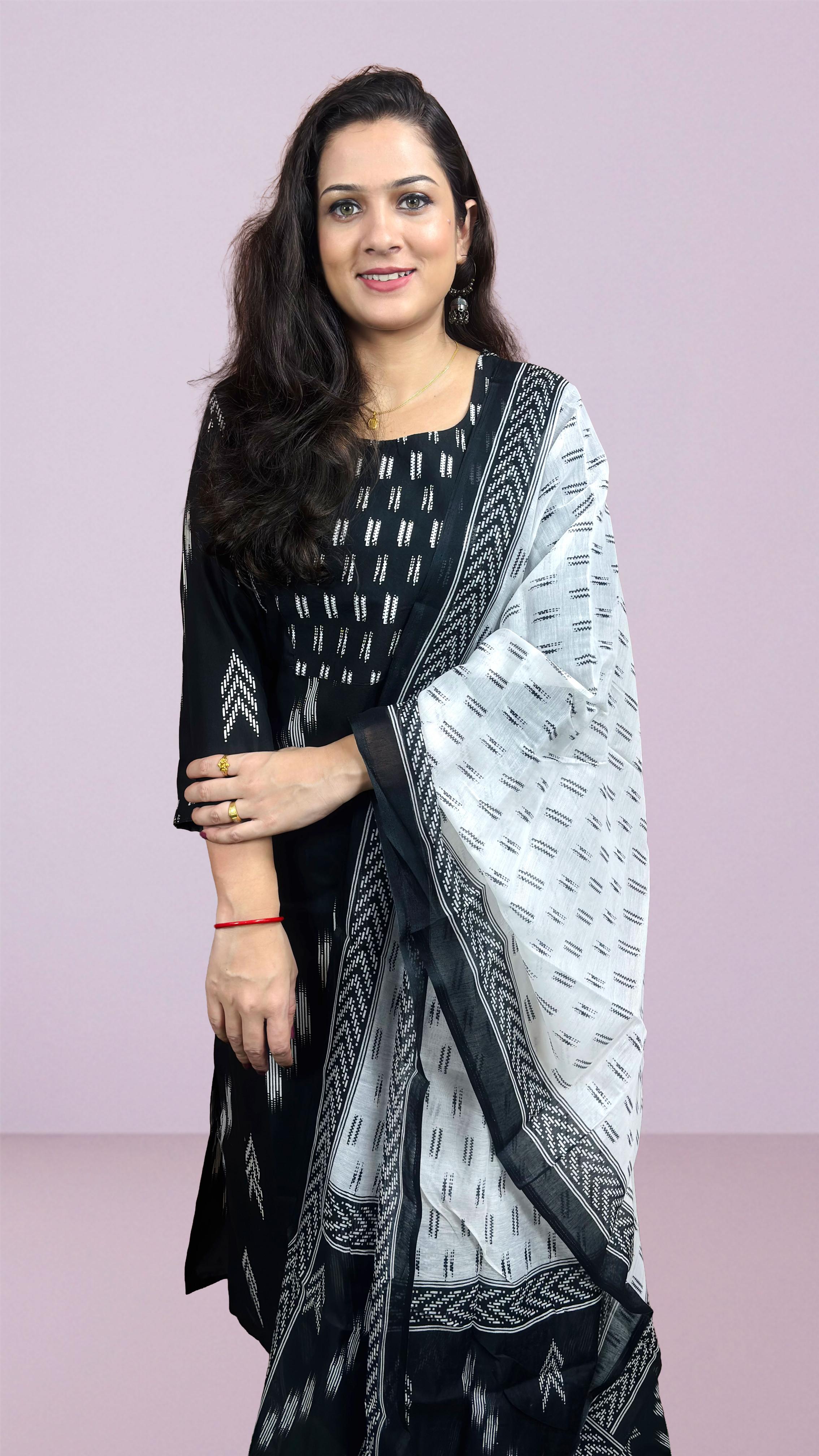 Black & White Ikat Printed Suit Set