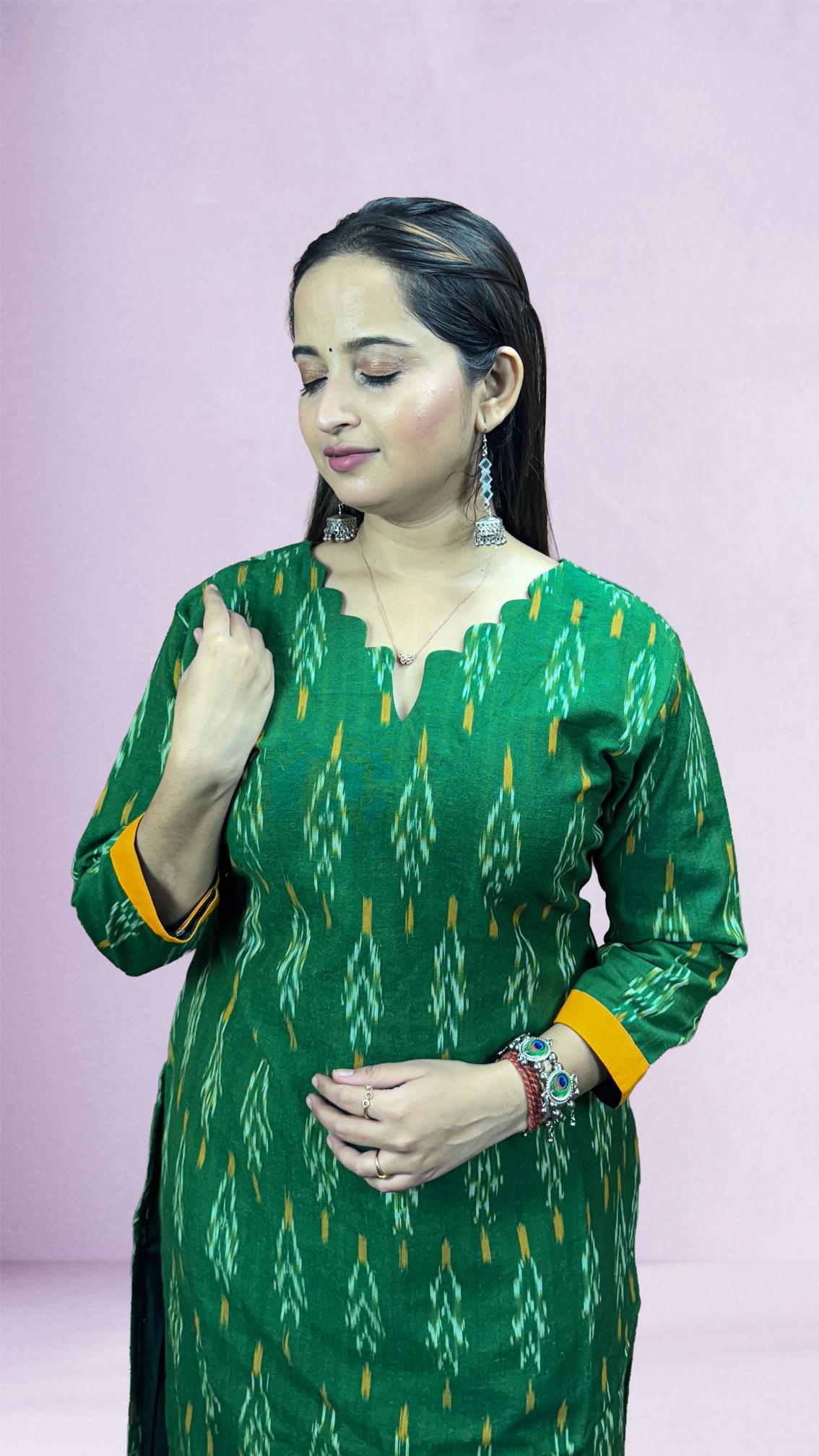 Green Sambalpuri Ikat Kurti Set with Dual-Tone Dupatta