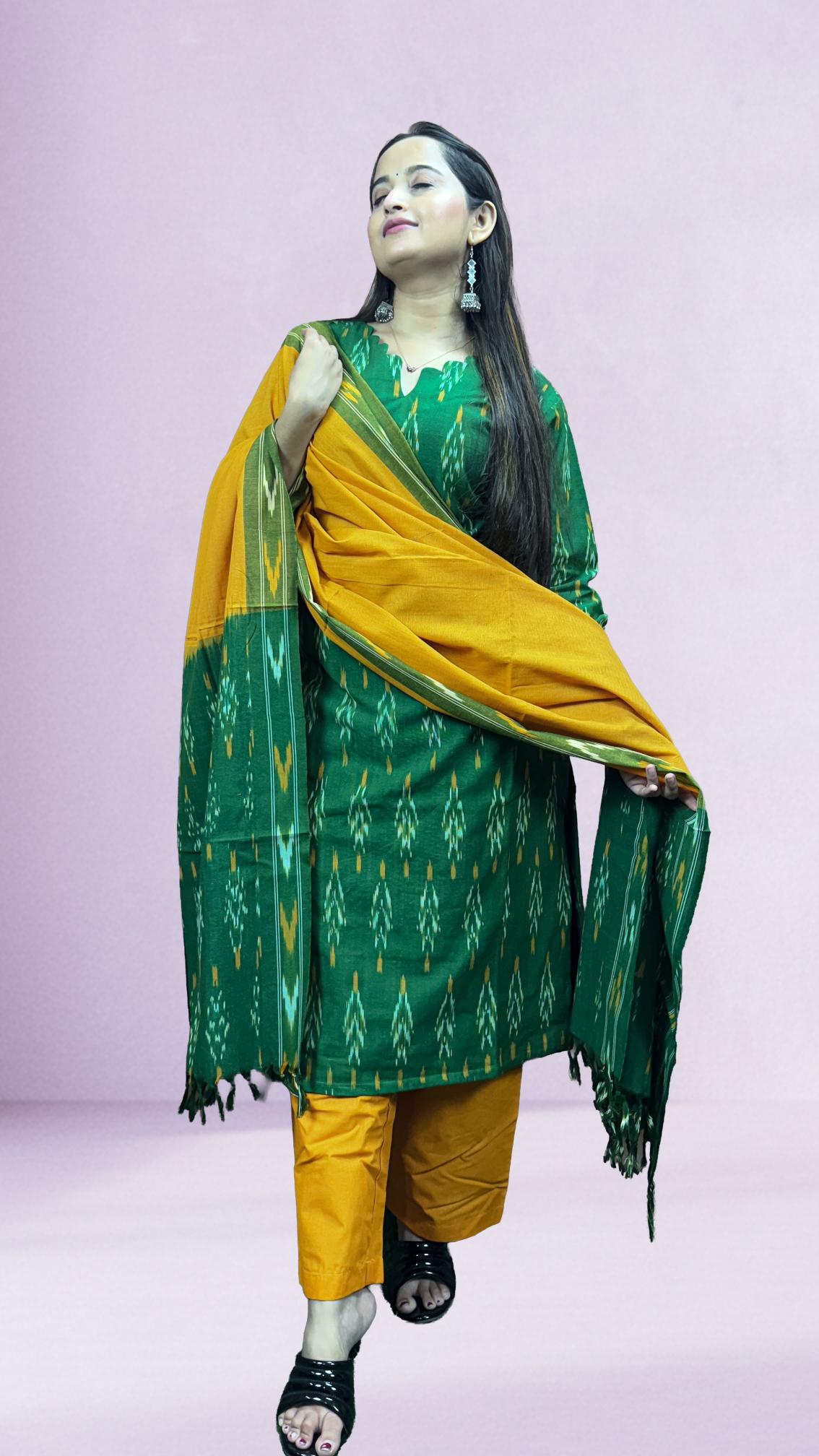 Green Sambalpuri Ikat Kurti Set with Dual-Tone Dupatta