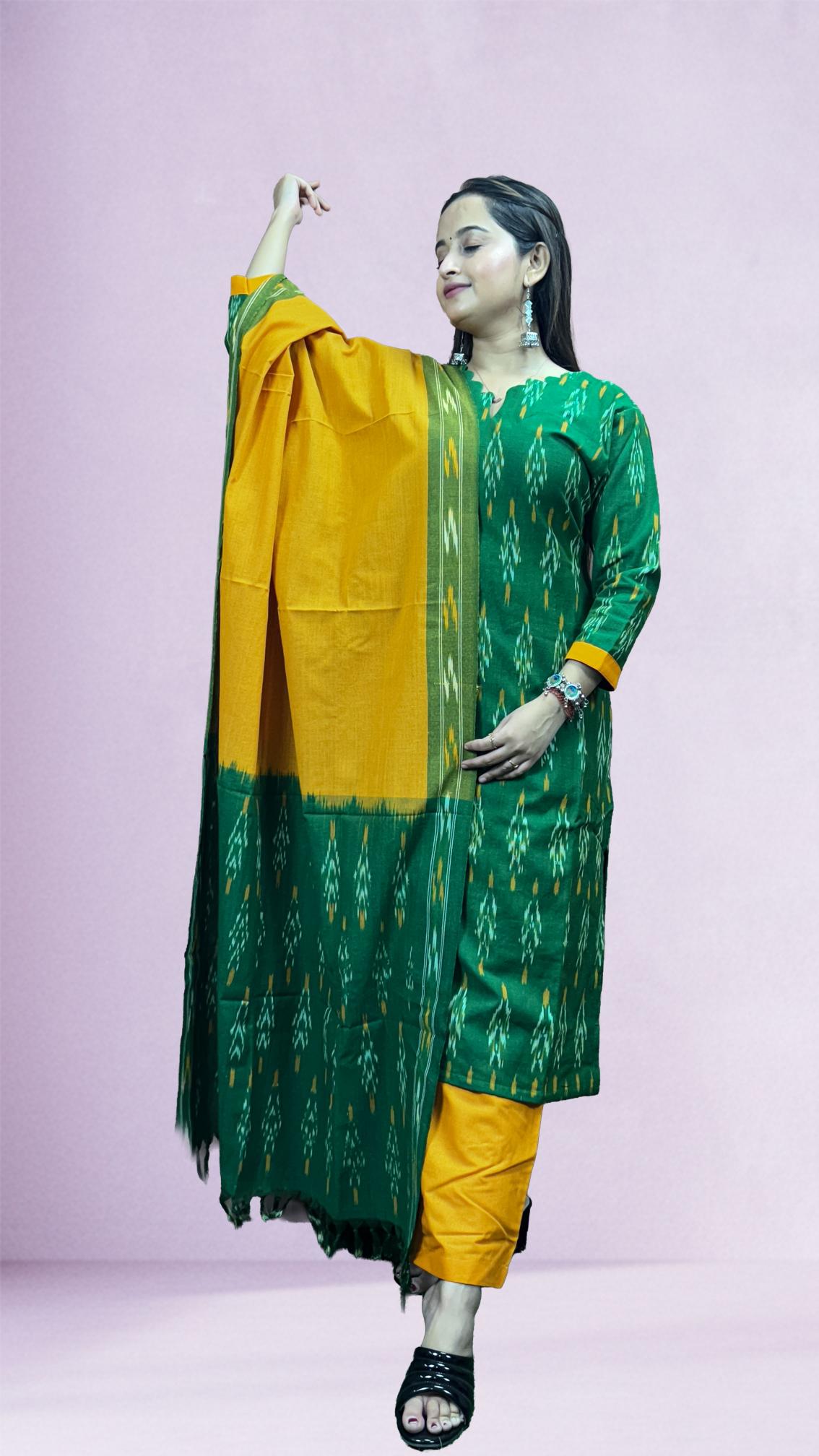 Green Sambalpuri Ikat Kurti Set with Dual-Tone Dupatta