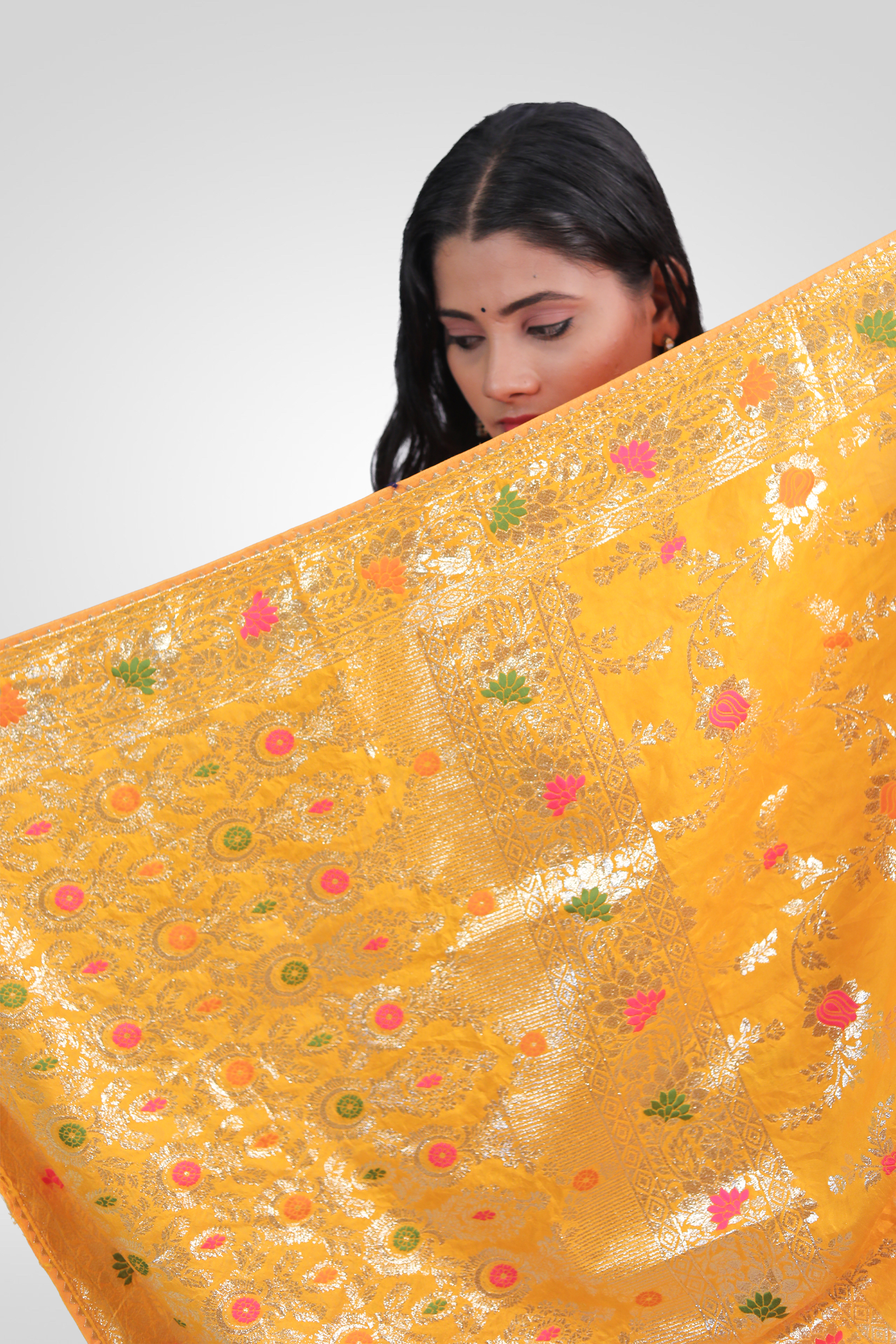 Golden Sunshine Banarasi Saree