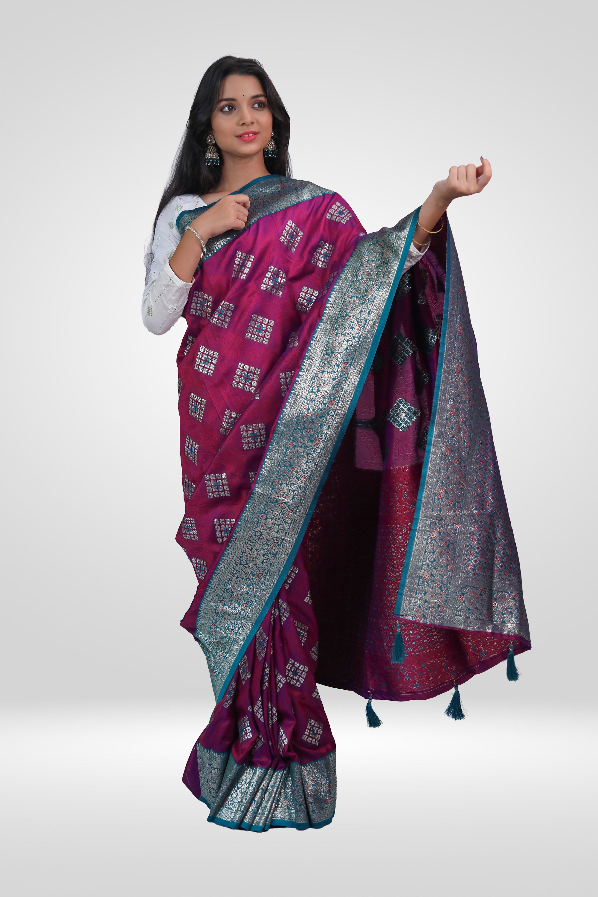 Royal Fuchsia Banarasi Elegance Saree